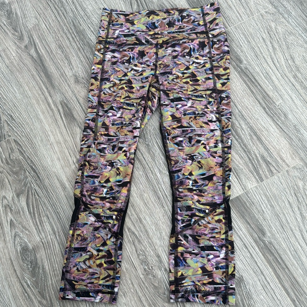 Lululemon crop leggings